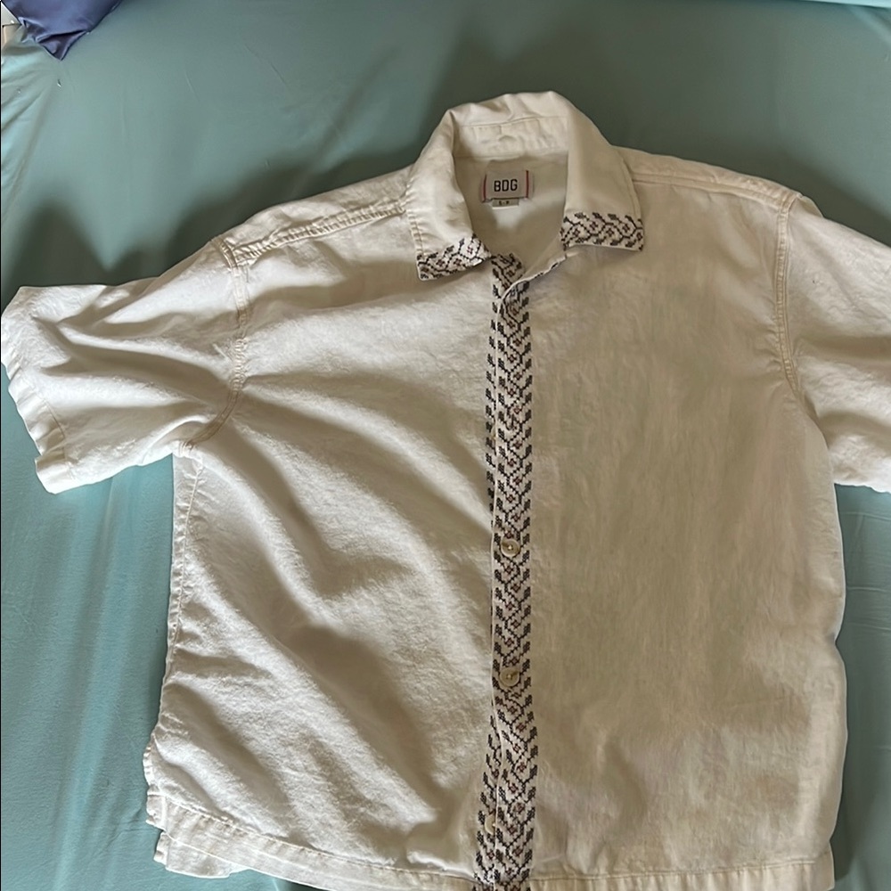 Urban Outfitters BDG White/Cream Casual Button Down Soft Cotton Shirt